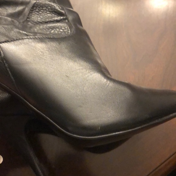 Sexy Black Stiletto Boots - Picture 11 of 13